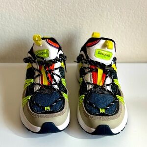 Trekking Running Sneakers Desigual Size 7,5 US (Europe 38)